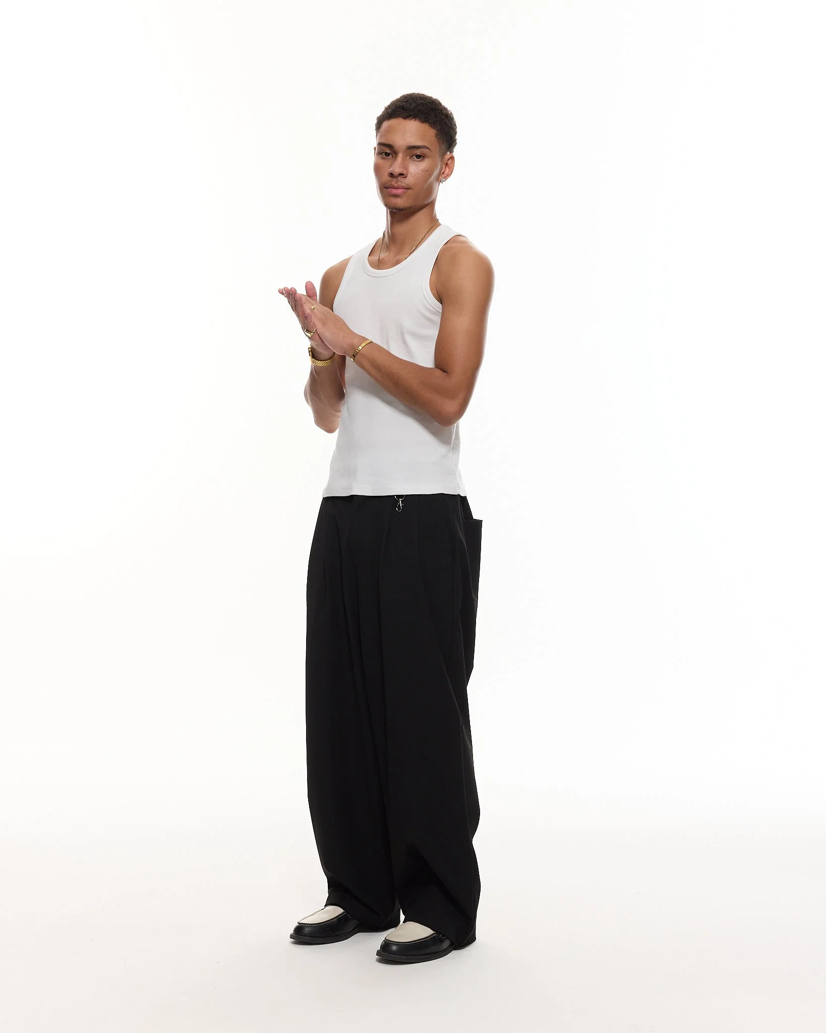 PLEATED PANT - BLACK - Image 9