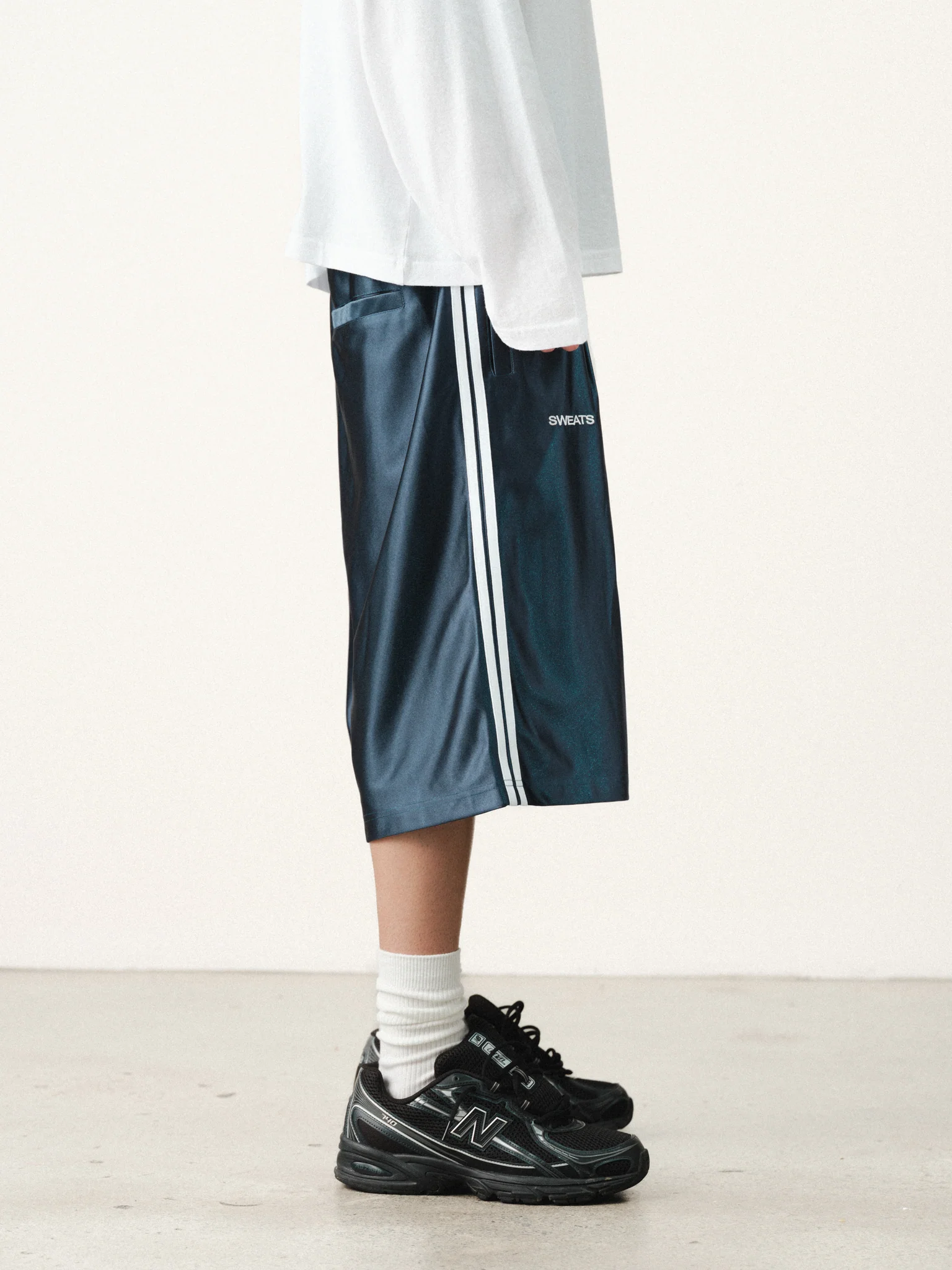 LEAGUE SHORTS - NAVY - Image 5