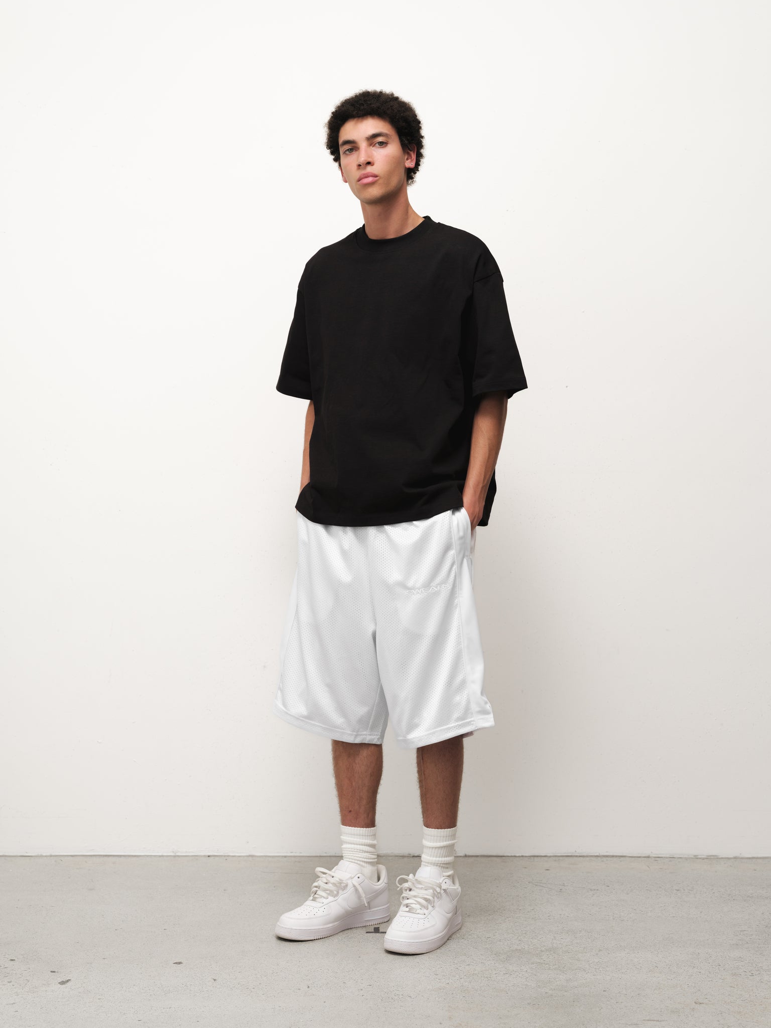 MESH SHORT - WHITE - Image 3