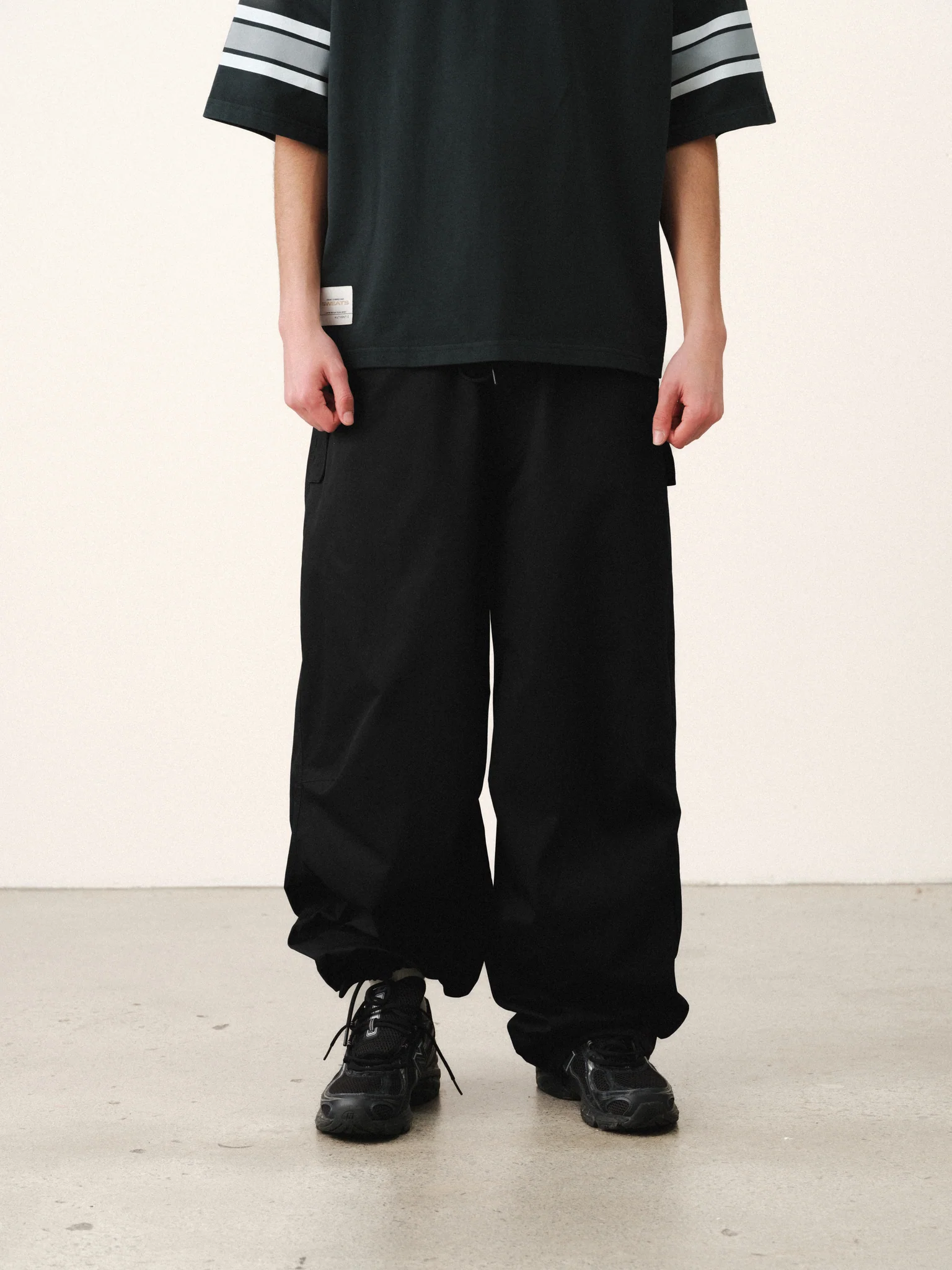 V3 FLIGHT PANT - BLACK - Image 4