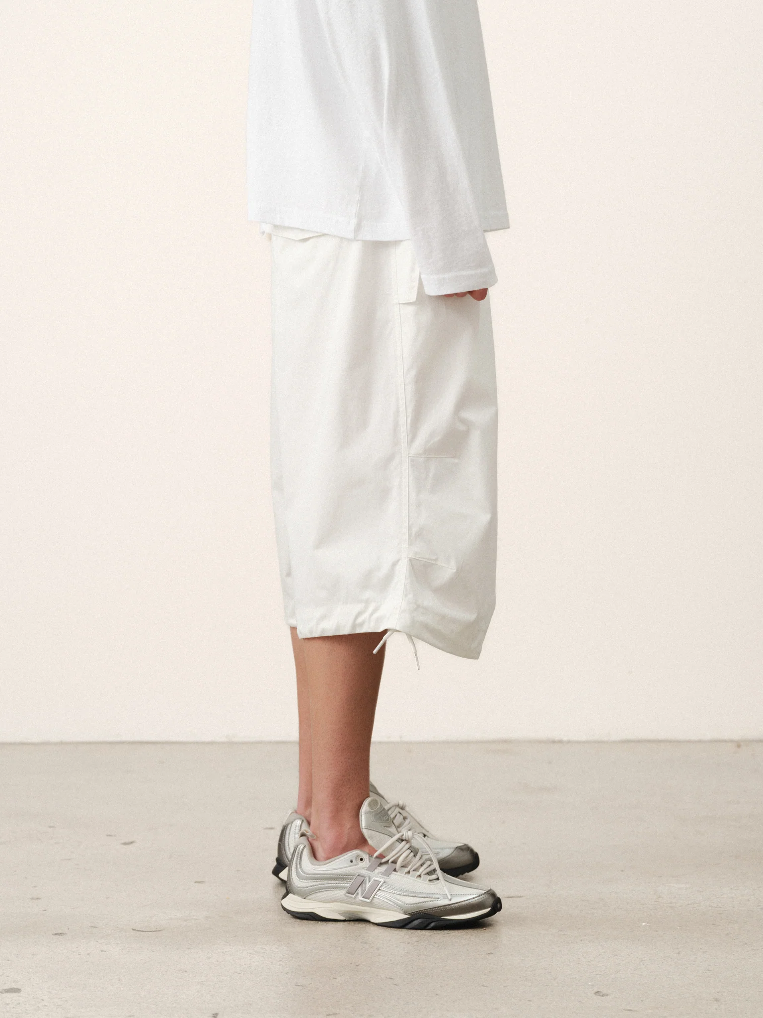 V3 FLIGHT SHORTS - WHITE - Image 7